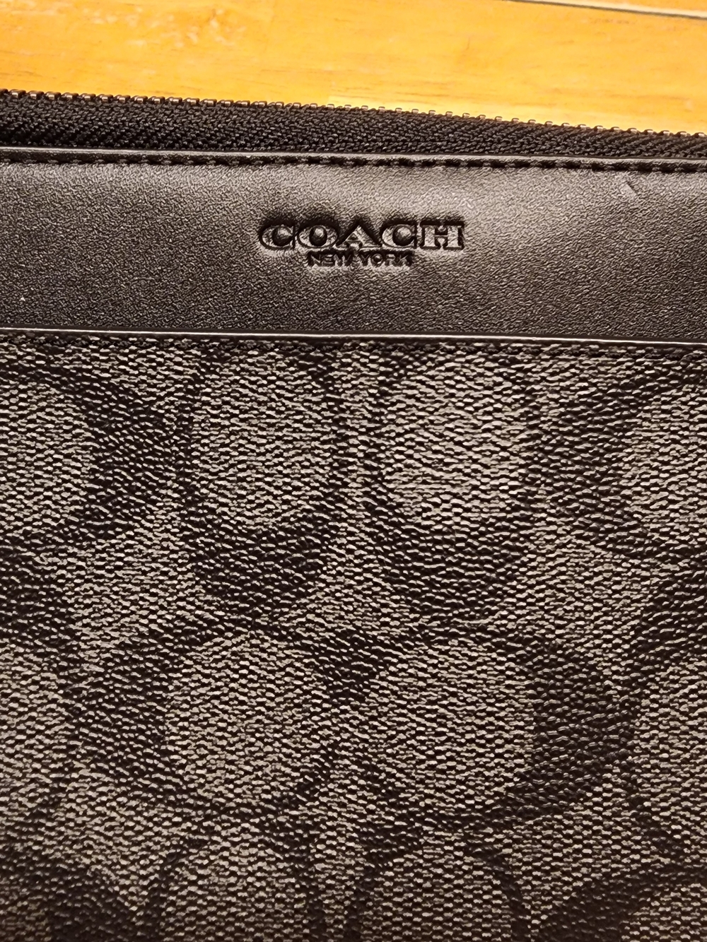 Coach Double Zip Travel Organizer Wallet Black Embossed Leather - Picture 2 of 16